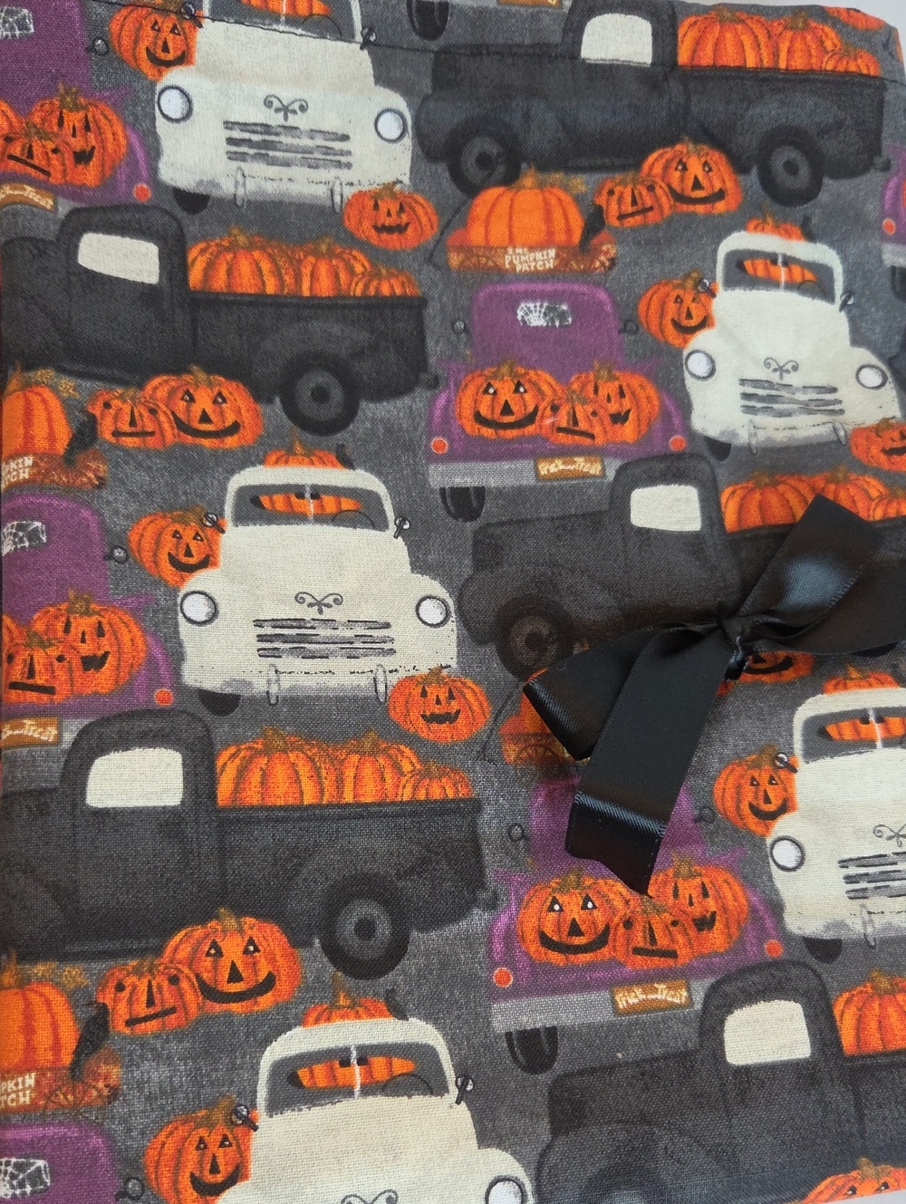1. Black/ White Pumpkim Truck Large Dust Bag.